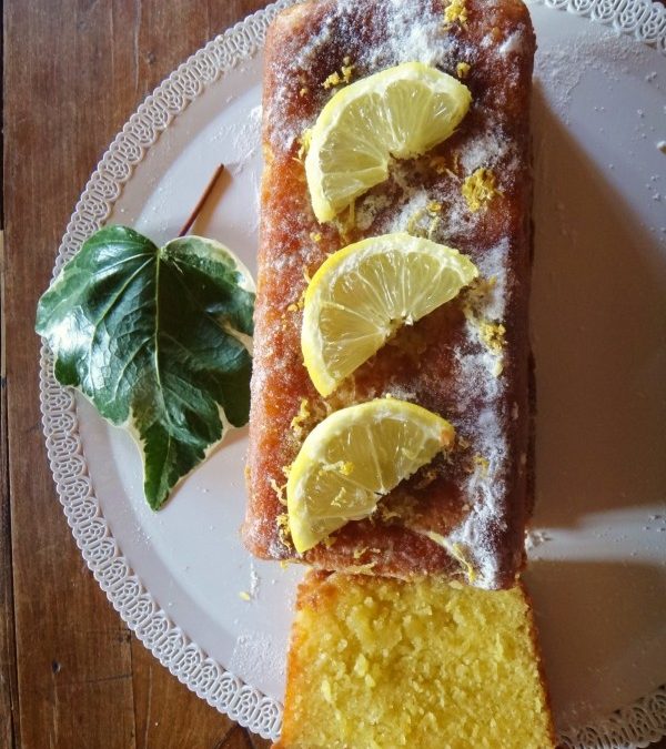 Bolo de Limoncello e amêndoas